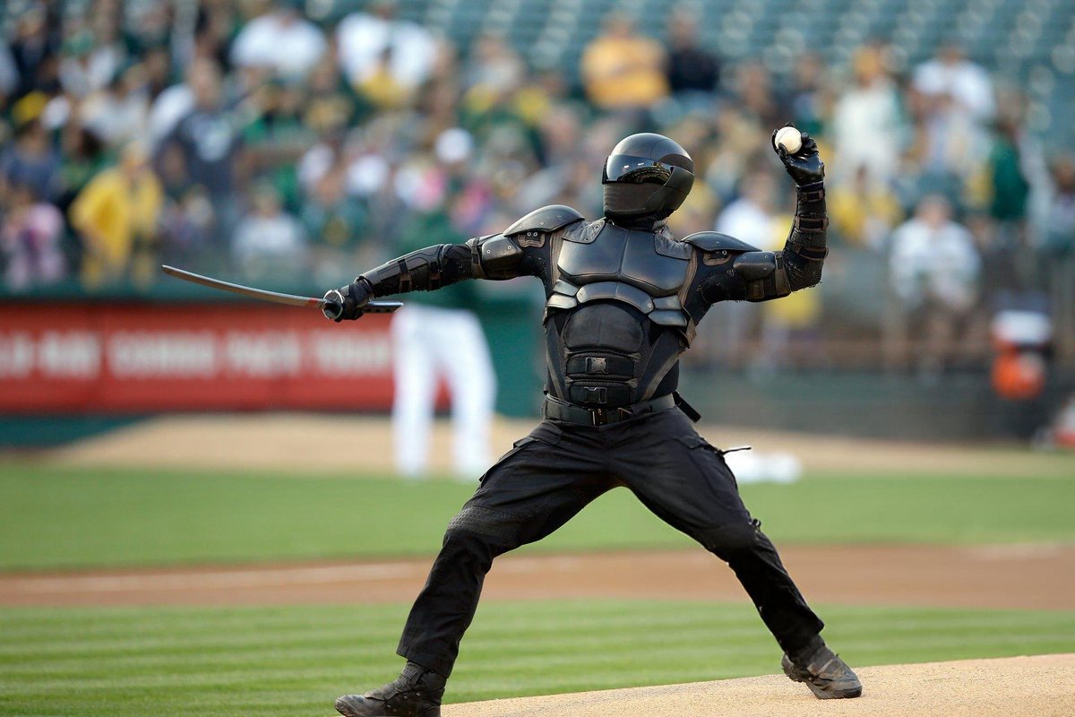 Spotted: Serpentine throws the first pitch ⚾️ before the start of the baseball game between the Oakland Athletics and the Toronto Blue Jays held at the Coliseum in Oakland, California. #TheAwakening 🐍⚔️
