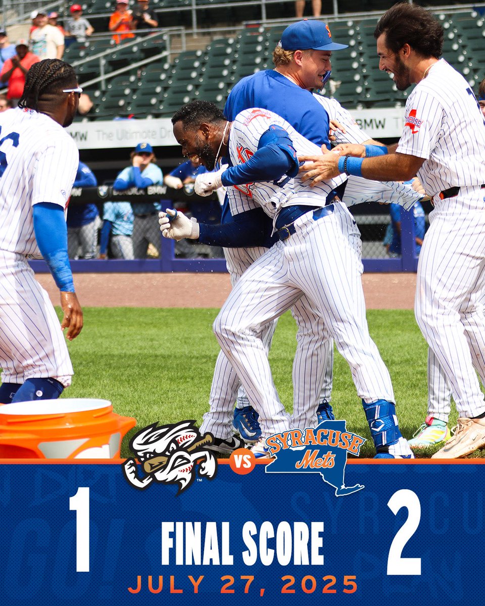 LUIS DE LOS SANTOS WALKS IT OFF FOR THE FIRST SIX GAME SWEEP IN SMETS HISTORY!!!!! #SMETSWIN 🧹🧹🧹🧹🧹🧹