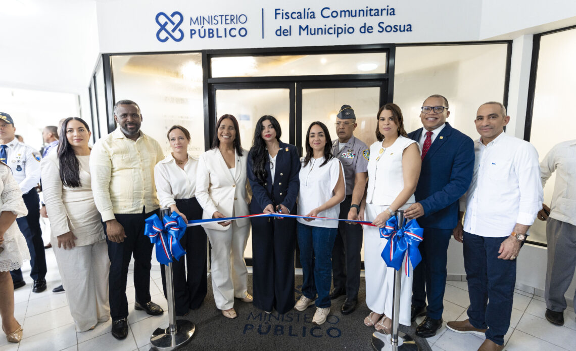 El Ministerio Público inauguró la primera Fiscalía especial en Sosúa, en la provincia de Puerto Plata, con competencia para investigar proxenetismo, trata y tráfico de personas, explotación sexual comercial de menores, microtráfico y otro delitos conexos, delitos que afectan ese
