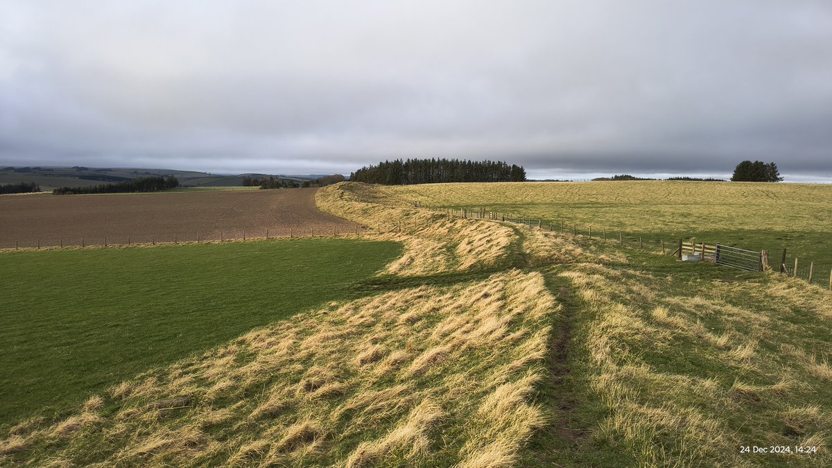 If you're walking Offa's Dyke this August:

<a href="/KnucklasCastle/">Knucklas Castle CLP</a> is but a short distance from the track.

You can see the history of the dyke <a href="/offasdykecentre/">OFFA'S DYKE ASSOCIATION - CYMDEITHAS CLAWDD OFFA</a> and join <a href="/offasdykecentre/">OFFA'S DYKE ASSOCIATION - CYMDEITHAS CLAWDD OFFA</a> 

As the dyke goes through #Knighton then @VisitKnighton <a href="/SpaceguardUK/">Spaceguard Centre</a>  and <a href="/KnightonMuseum/">Knighton Museum - Amgueddfa Tref-y-Clawdd</a>