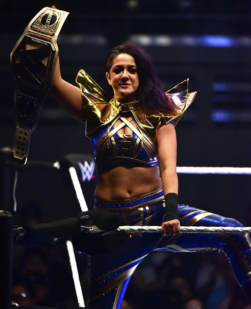 Bayleyscupcakes's tweet image. Bayley one year ago today in Tokyo, I love this gear so much. 💙💛