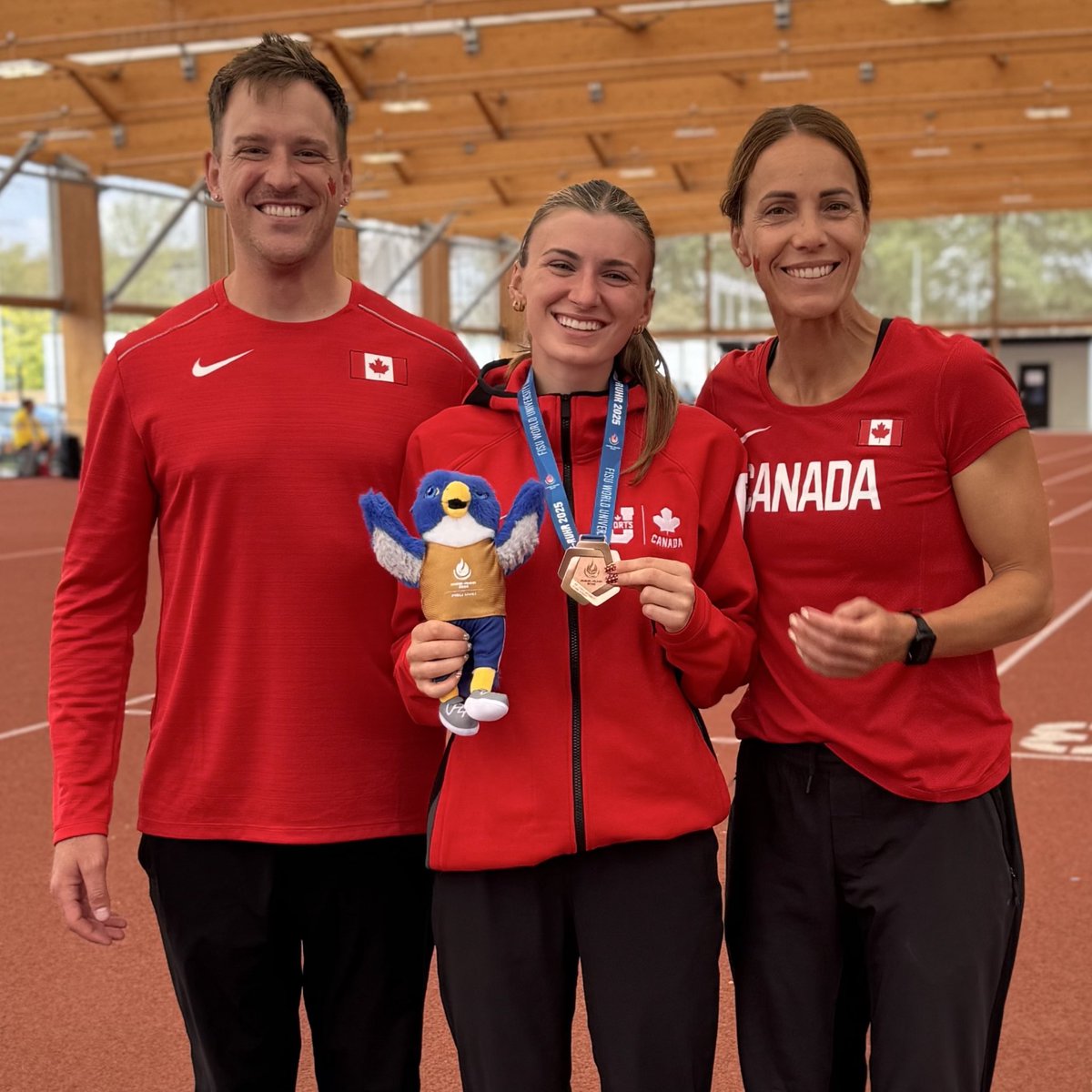 On the podium at the FISU Summer Games 🦖🥉
 
A pair of Dinos will be back on campus with bronze medals!
 
🇱🇹🏀 Martynas Sabaliauskas, <a href="/DinosMBB/">UCalgary Dinos Men's Basketball 🏀</a>
🇨🇦🏃‍♀️ Georgia Oland, <a href="/DinosTFXC/">Dinos Track & Field / Cross Country 👟</a>
 
#GoDinos