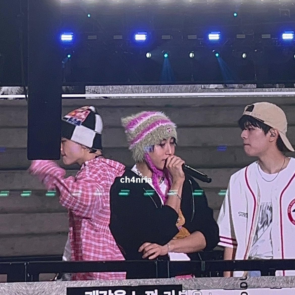 ch4nria's tweet image. THE WSB HAT???????? #dominATE_Paris
