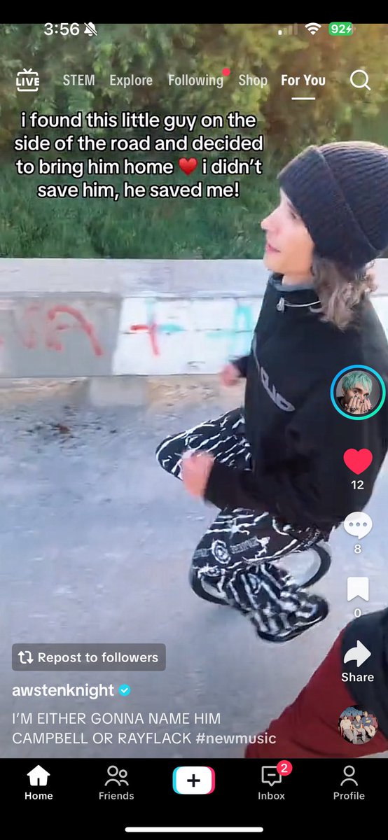 blurryindigo's tweet image. why am i barricade to otto riding a unicycle