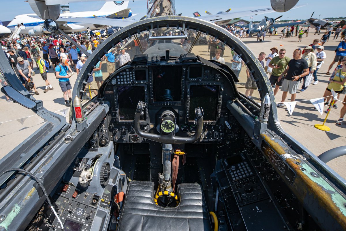 GDevorePhotos's tweet image. The cockpit of a U-2 Dragon Lady is displayed here as it sits on the ramp at the 2025 EAA AirVenture. The U-2 was on display during the event.