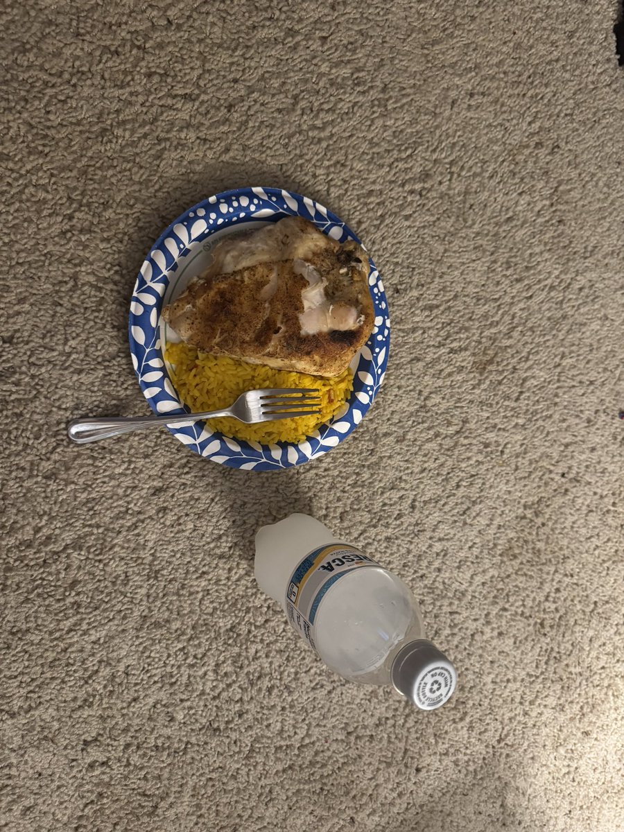 viceouttahere's tweet image. w eats