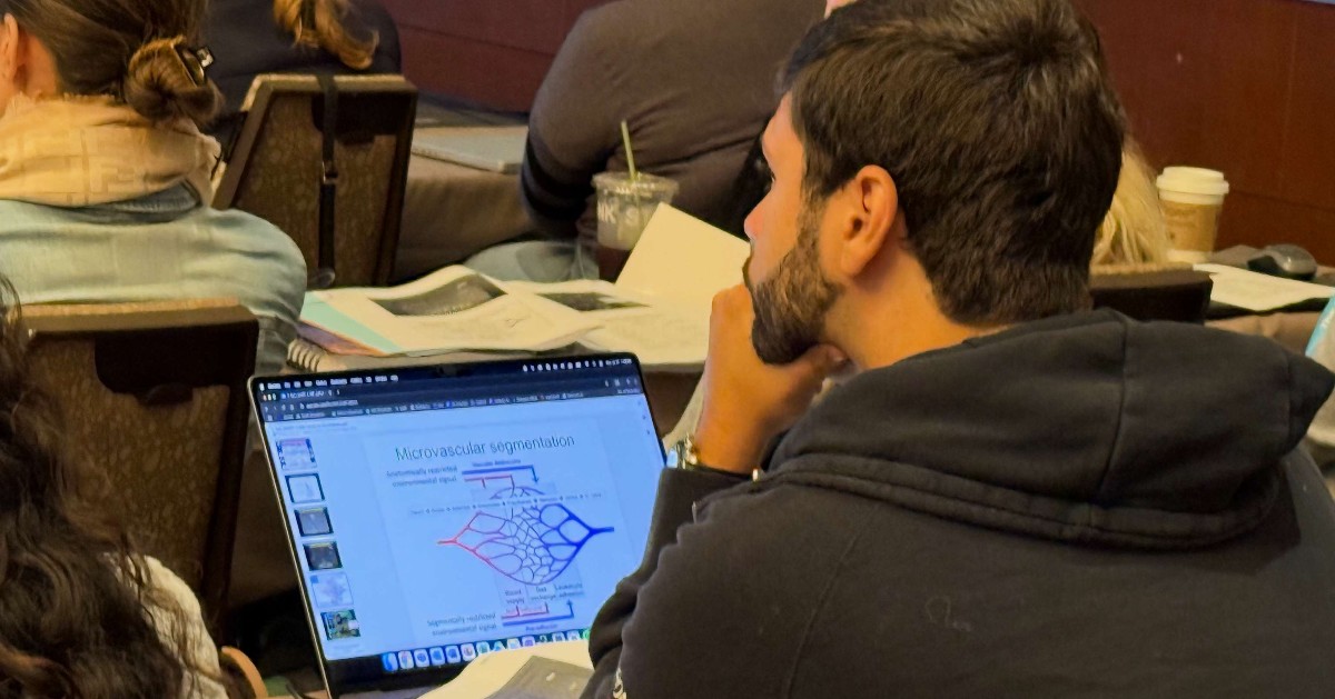 ImmunologyAAI's tweet image. AAI President Ulrich H. von Andrian (Harvard Medical School, Ragon Institute, &amp;amp; MIT) opened the 2025 AAI Advanced Course in Immunology with &quot;Anatomy of the Immune Response,&quot; highlighting a unique challenge: unlike other organs, the immune system lacks a defined anatomic location.