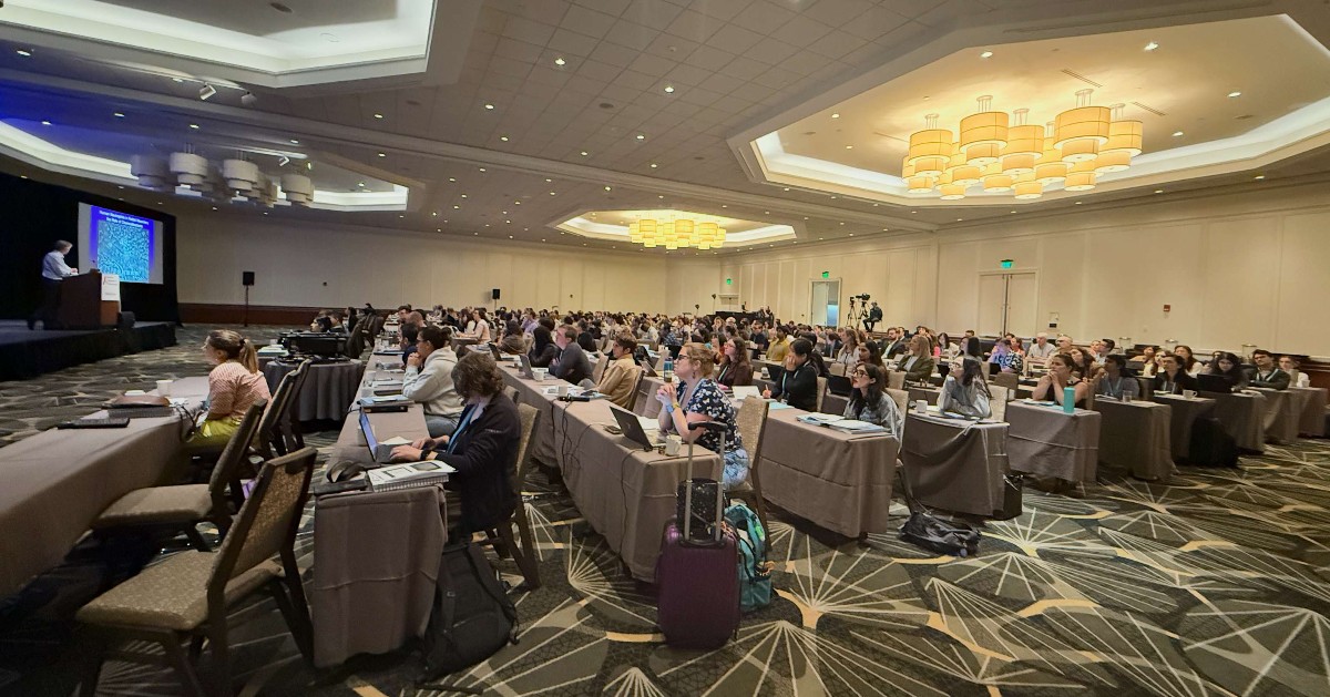 ImmunologyAAI's tweet image. AAI President Ulrich H. von Andrian (Harvard Medical School, Ragon Institute, &amp;amp; MIT) opened the 2025 AAI Advanced Course in Immunology with &quot;Anatomy of the Immune Response,&quot; highlighting a unique challenge: unlike other organs, the immune system lacks a defined anatomic location.