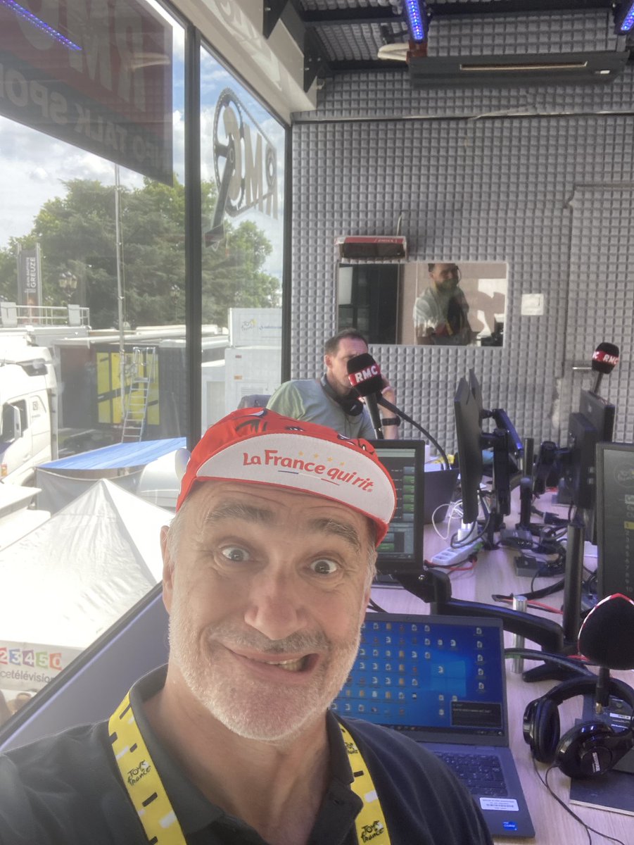 C’était bien, c’était chouette. Une équipe de choc, 3 semaines de rigolade et de passion, 111h de direct. J’espère que vous vous êtes régalés autant que moi. Vivement l’année prochaine. Vive le vélo et maintenant vive la caipirinha 😘🇧🇷🚴