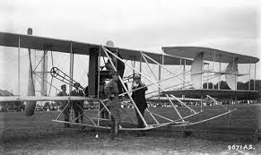 GregB_TX's tweet image. Today in History, July 27, 1909:

Orville Wright flew himself and Lt. Frank Lahm above Ft Myer, VA for 1 hour and 12 minutes. This was the official test of the U.S. Army&apos;s 1st airplane.