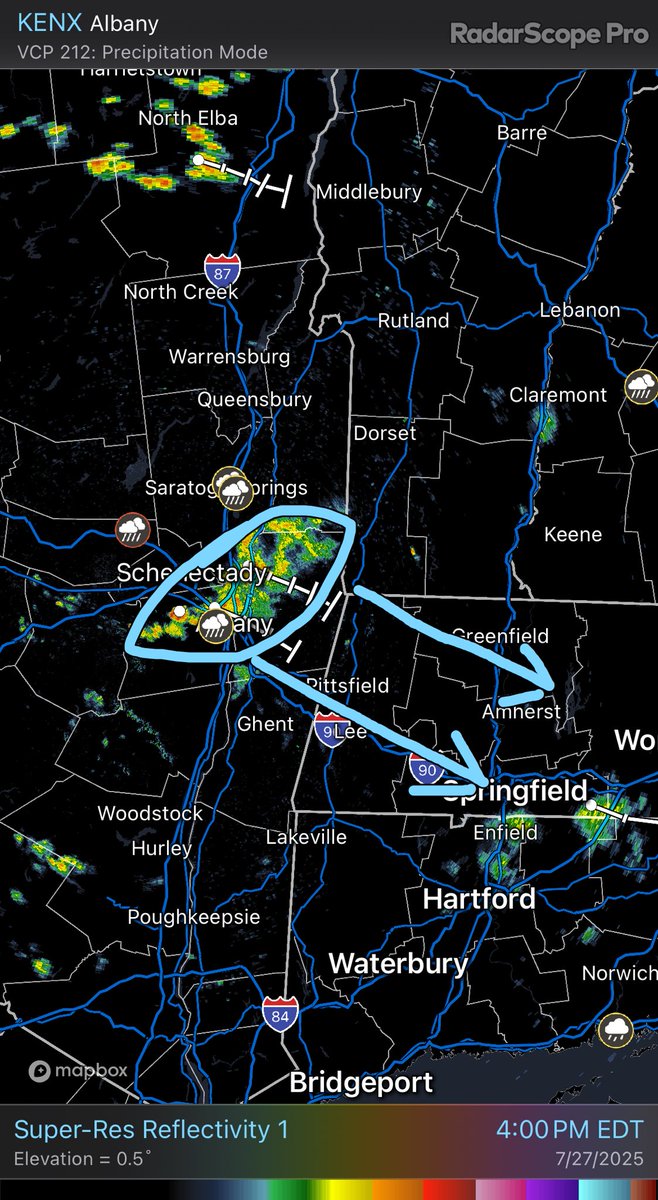 DHTheWeatherNut's tweet image. A final cluster of showers will track southeast through parts of the WMass region between now and 6pm or so…