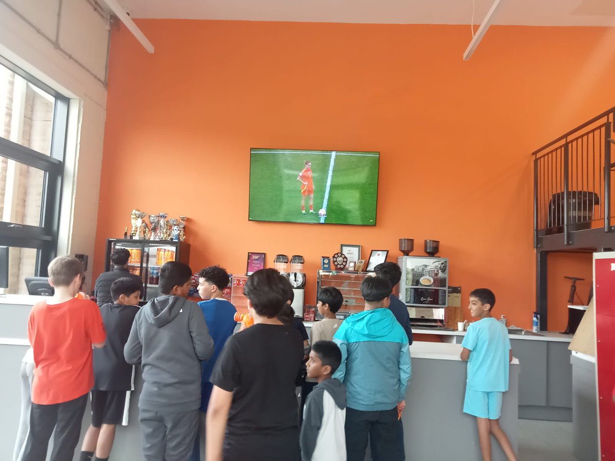 BEAP Community (@beap_c) on Twitter photo What a game! We had an epic #AmarEngland Watch Party as the <a href="/Lionesses/">Lionesses</a> defended their title and became #EURO2025 champions again! 🦁🔥
Big love to everyone who came especially the kids who smashed the games & loved the food! 
#Fansfordiversity #FFD #ffdenglandwatchparty What a game! We had an epic #AmarEngland Watch Party as the <a href="/Lionesses/">Lionesses</a> defended their title and became #EURO2025 champions again! 🦁🔥
Big love to everyone who came especially the kids who smashed the games & loved the food! 
#Fansfordiversity #FFD #ffdenglandwatchparty