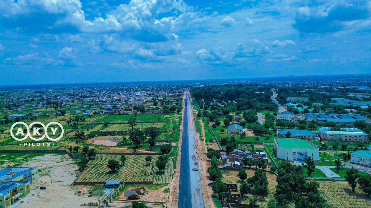 Kk_frontline's tweet image. Ongoing construction of Wudil Local Government 5km road by Gov. Abba K Yusuf.
#AbbaIsWorking.