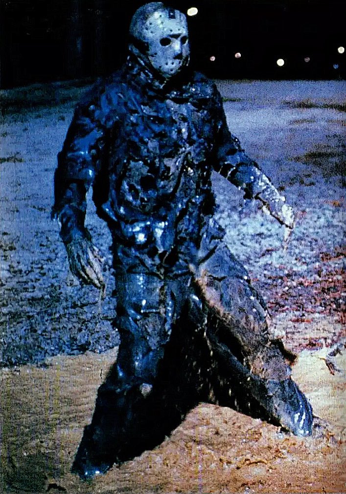 F13ARCHIVIST's tweet image. #BehindTheScenes photos of Kane Hodder as #JasonVoorhees with crew members while filming the electrocution scene in #FridayThe13th Part VII – The New Blood (1988) #HorrorCommunity #JasonVoorhees #HorrorMovies #1980s #horror