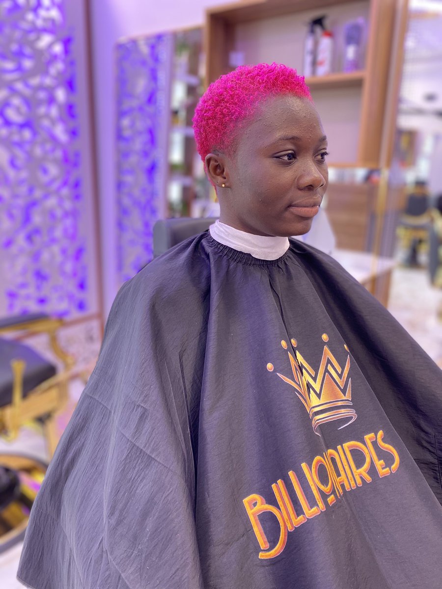 BillionaireCut's tweet image. Vibrant vibes, bold new hue! Transforming looks and boosting confidence by staying clean and looking fresh @BillionaireCut. 😊😍❤️👌🏽

Call/WhatsApp us +233544191868 for a swift response.

Follow, Like, Comment and Retweet.❤️

#Billionairescut #BillionairesCutVibes #FreshColor