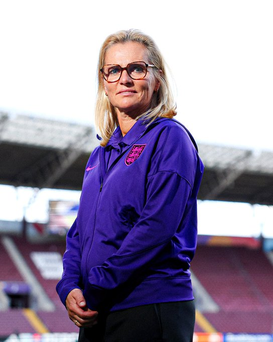 Worth remembering that in the build up to Euro 2025, Mary Earps &amp; Fran Kirby both announced their international retirements and centre-half Millie Bright withdrew herself from the squad.

Not ideal preparation which make the Lionesses achievement even greater this tournament 🏴󠁧󠁢󠁥󠁮󠁧󠁿🏆