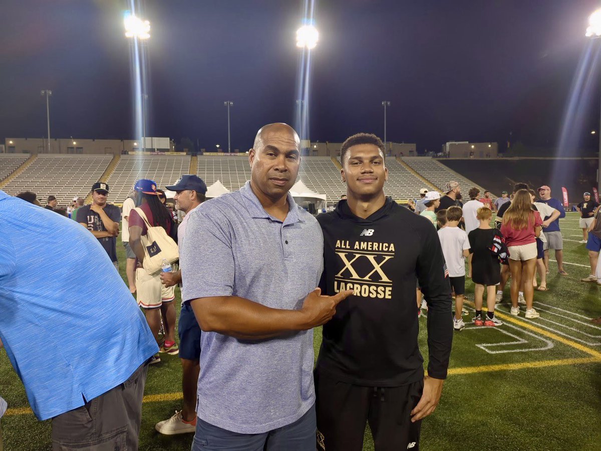 Great to see incoming Buckeye Khalif Hocker at yesterday's New Balance All-American Game

#GoBucks