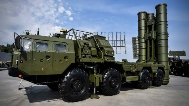 MOSCOW_EN's tweet image. 🚨⚡🔥Iranian media:
Iran received the Russian-made S-400 Triumf air defense system and conducted initial tests near Isfahan today.