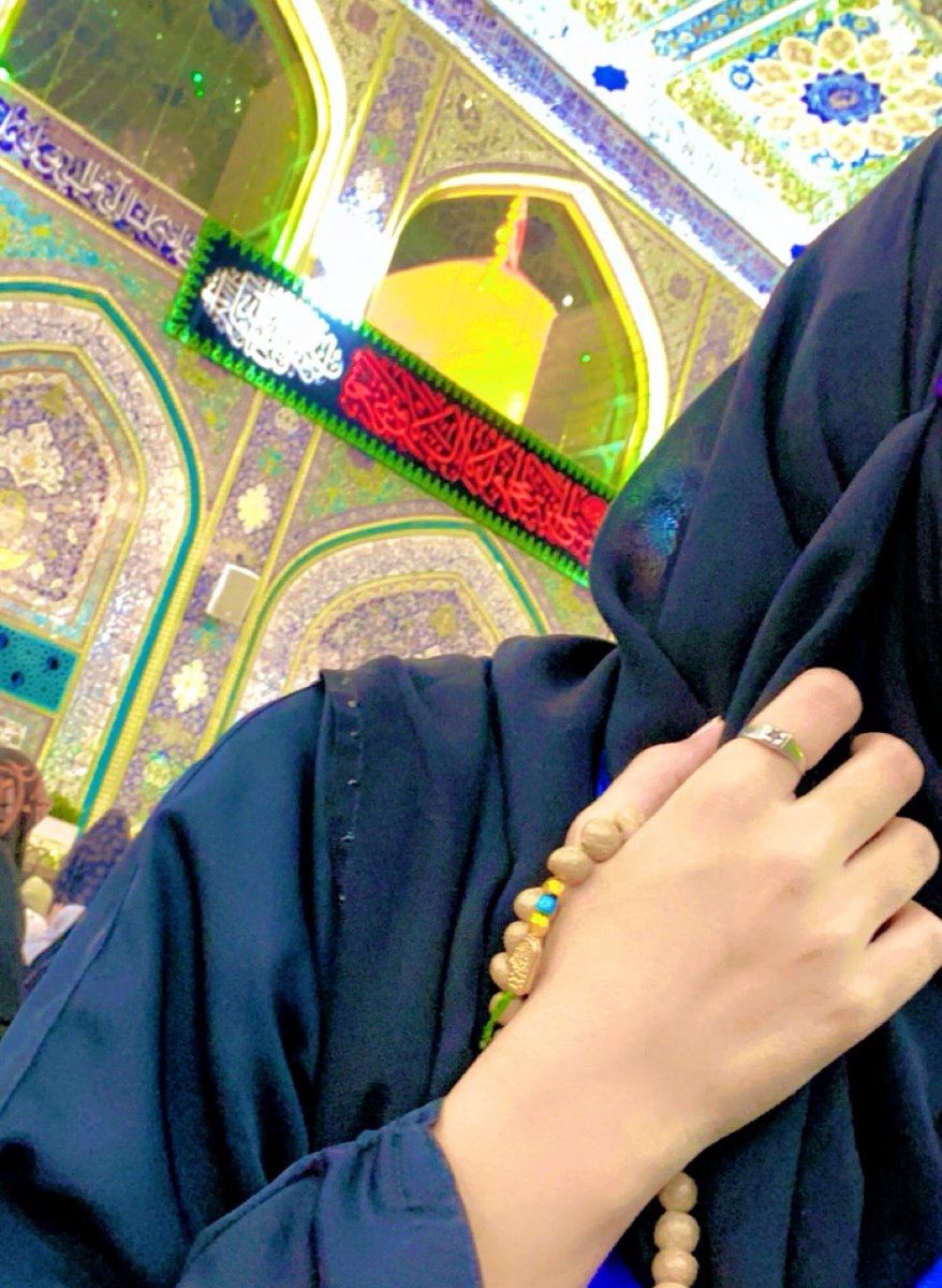 syedaa_tweets's tweet image. O my Master Hussain (a), I long to hold onto the zari of your shrine and speak to you from the depths of my heart. I wish to sit beside you and whisper my soul's secrets, for i know. Only you will understand!♥️