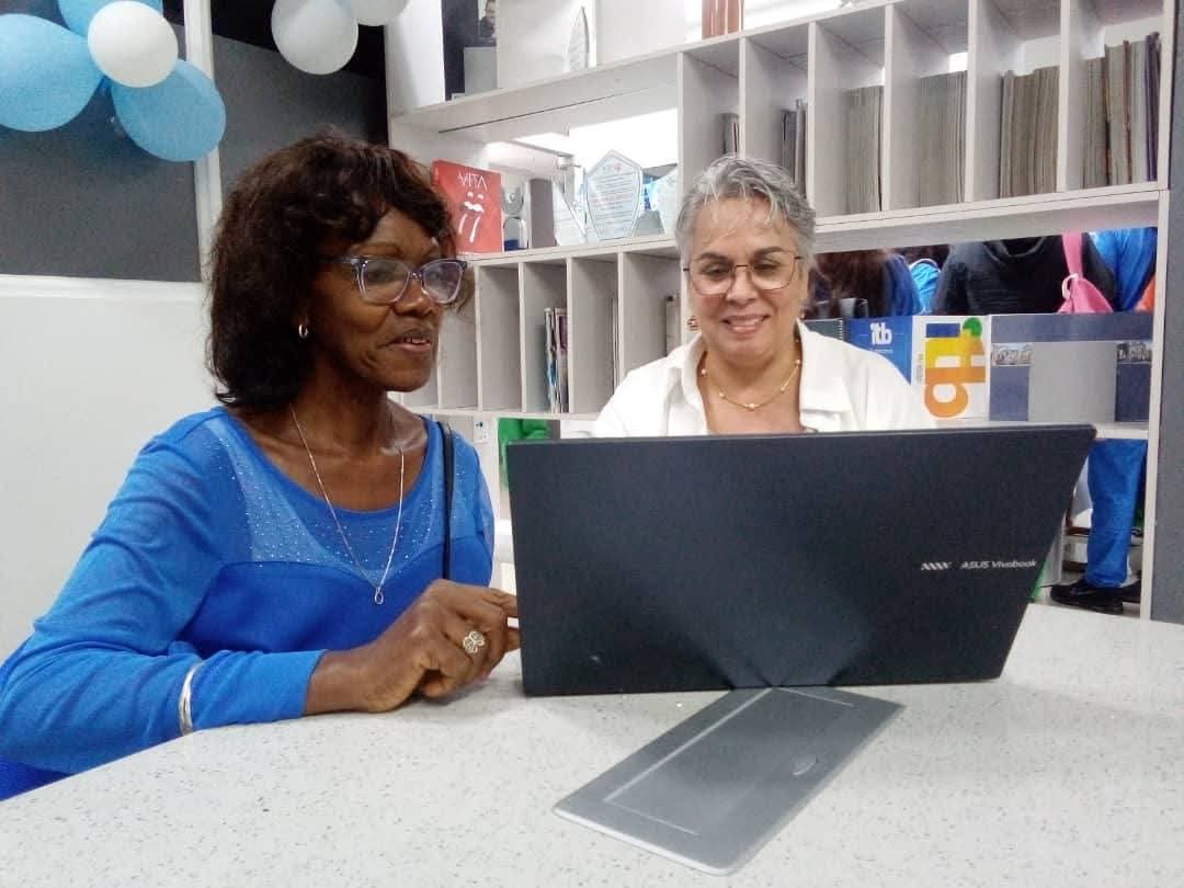 CubaMES's tweet image. 🔔✅ Se fortalecen cada día más las alianzas entre la @ucfgos y la Universidad Bolivariana del Ecuador y en el Instituto Superior Tecnológico Bolivariano de Tecnología ¡Éxitos! 

ℹ️📷 #OrgulloUCf
#Cuba #UniversidadCubana
