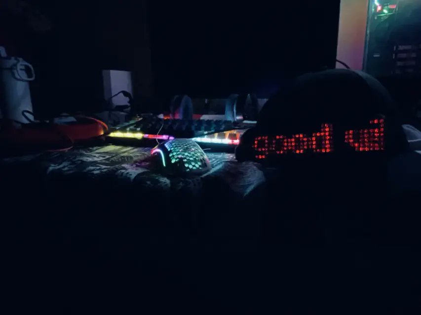adafruit's tweet image. LED Vibe Hat

blog.adafruit.com/2025/07/27/led…