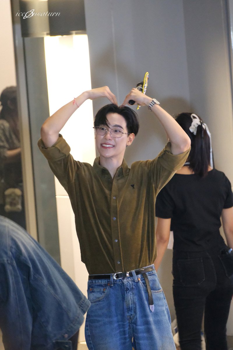 iceonsaturn's tweet image. จู้รักทุกคนนะคั้บบบบบบ😘
#มหกรรมนิยายนานาชาติ2025xJM
#junniorrs