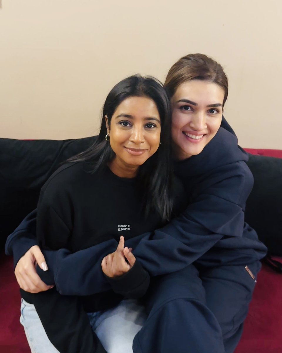 shilparao11's tweet image. Happy birthday @kritisanon 🥳
Wishing you the best year ahead 🤗❤️