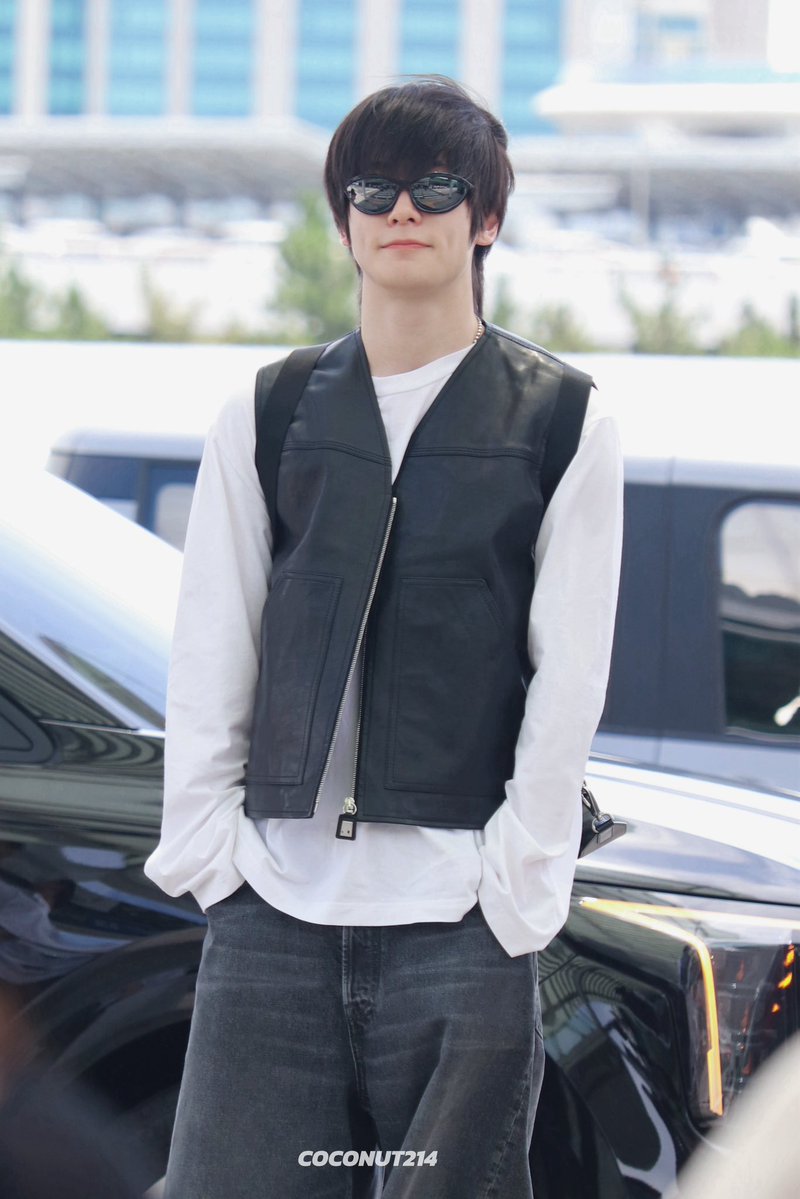 unojaehyun's tweet image. the 240728 airport look &amp;gt;&amp;gt;&amp;gt;