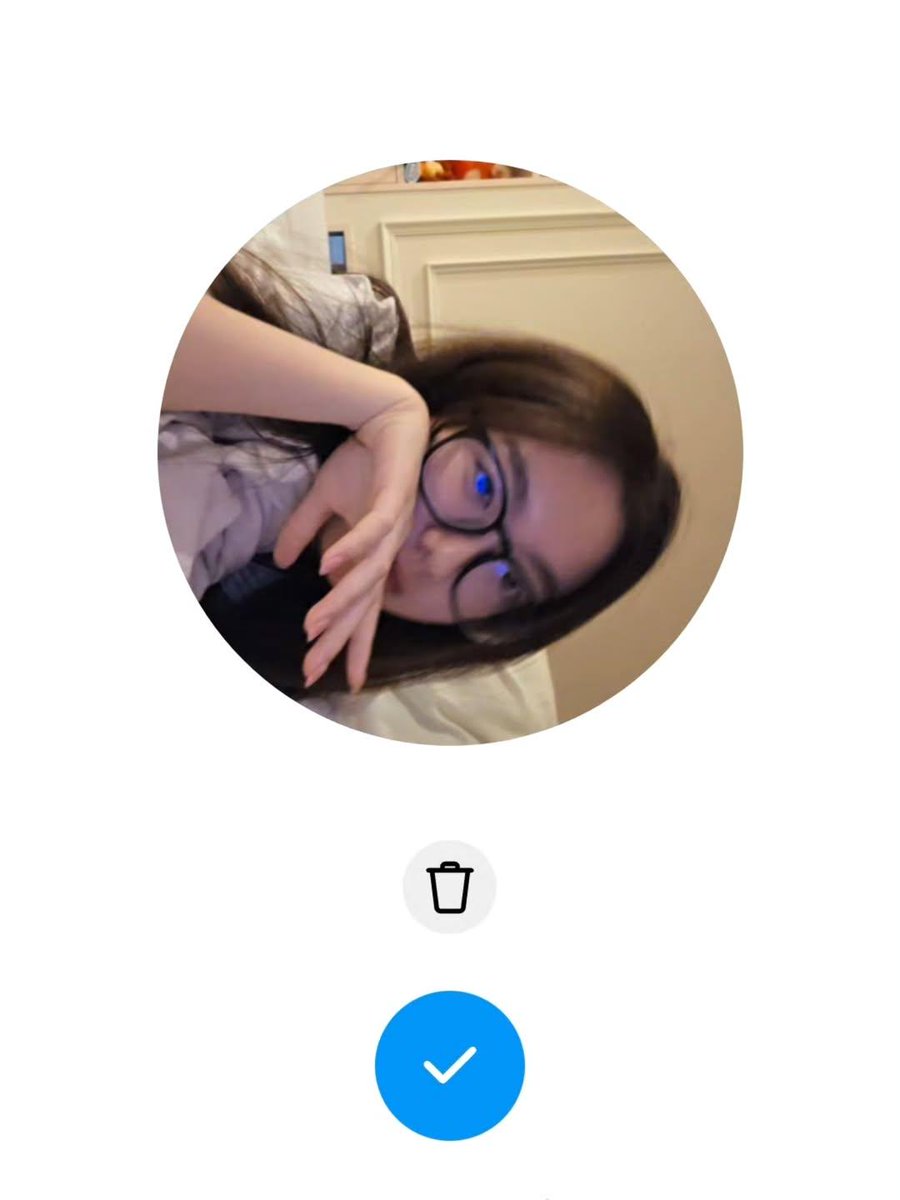 pear_jkp's tweet image. 🤍🤓

#Aheye4EVE