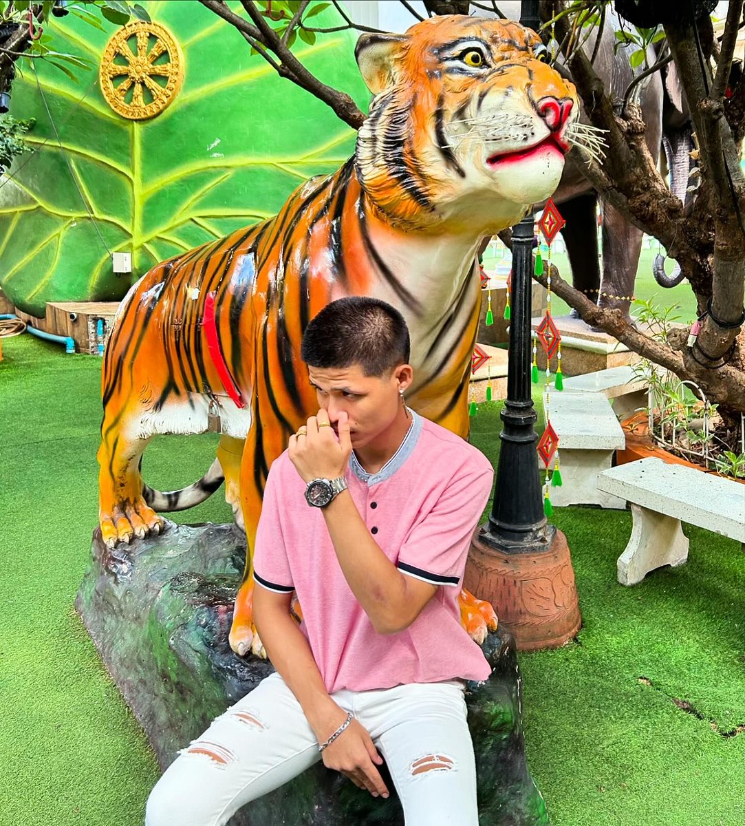 20_BANK02's tweet photo. กางเกง รัดขาไปหน่อย💦🤪 https://t.co/zS1HJQjxUx