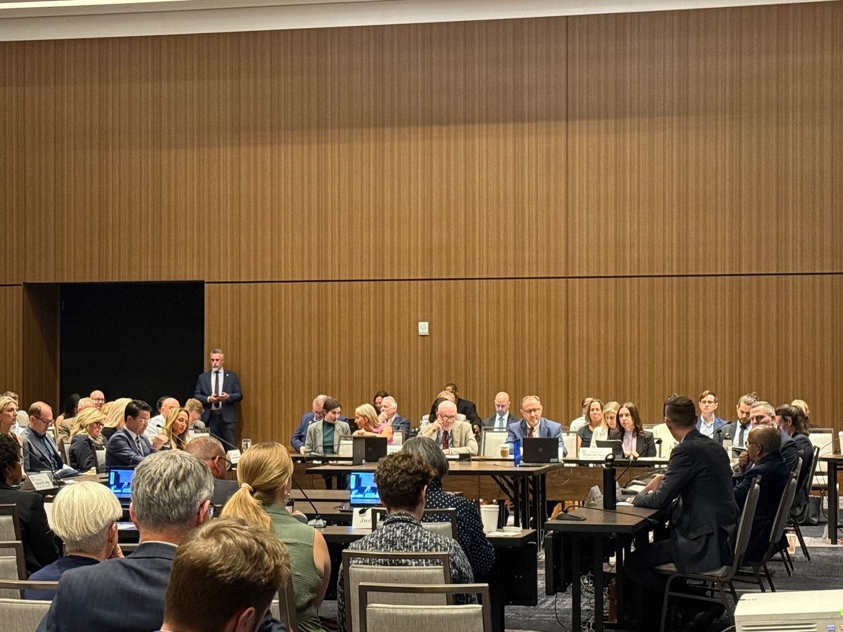 NARUC's tweet image. The Federal-State Current Issues Collaborative held a meeting this morning. The collaborative provides a venue for federal and state regulators to share perspectives, identify solutions regarding challenges on a broad range of matters that impact specific state and federal…