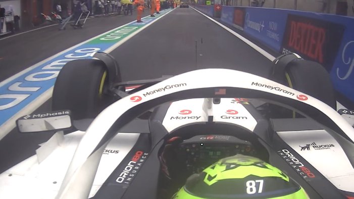 Ollie: "oh my god guys. Soo close. Fuck"

#BelgianGP 🇧🇪