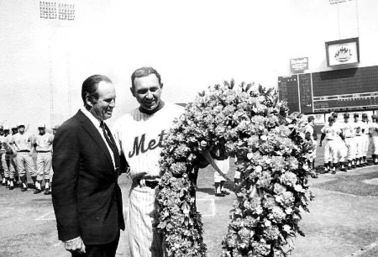 metsrewind's tweet image. July 27, 1959: New York attorney William Shea announces the formation of a third major league, the Continental League, to begin play in 1961. One of the charter teams would be placed in New York. History that never happened.
