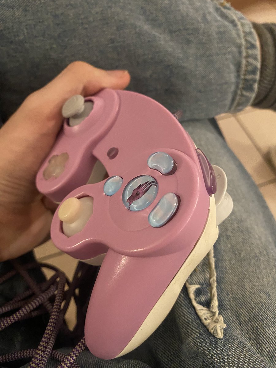 Sparkplate + new buttons!!!!!!!! (Buttons by <a href="/MauvesResinLab/">Mauve | Working on comms</a>)