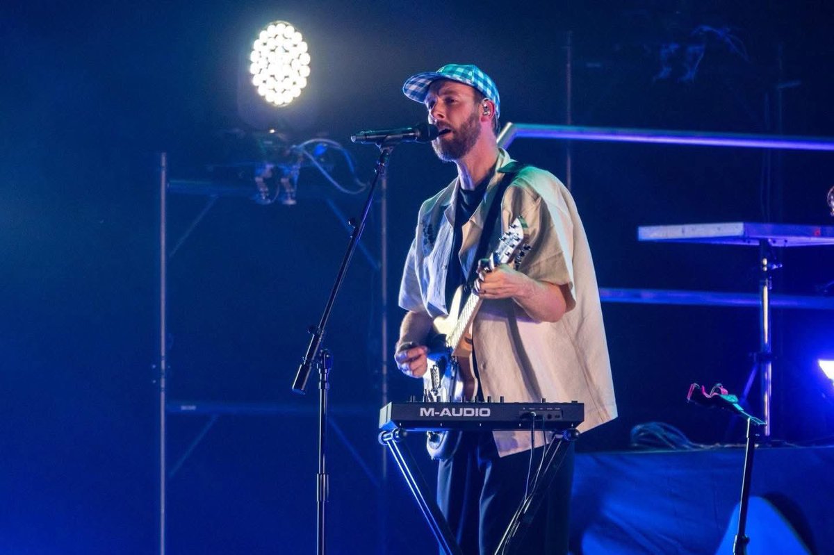 iconsiamhall's tweet photo. จบไปแล้วกับความประทับใจในคอนเสิร์ต HONNE The OUCH Bangkok Tour ที่ TRUE ICON HALL, ICONSIAM
#TheOuchBangkokTour #HONNE #Roux #RouxLive #ICONSIAM #TRUEICONHALL https://t.co/jO0gWPNium