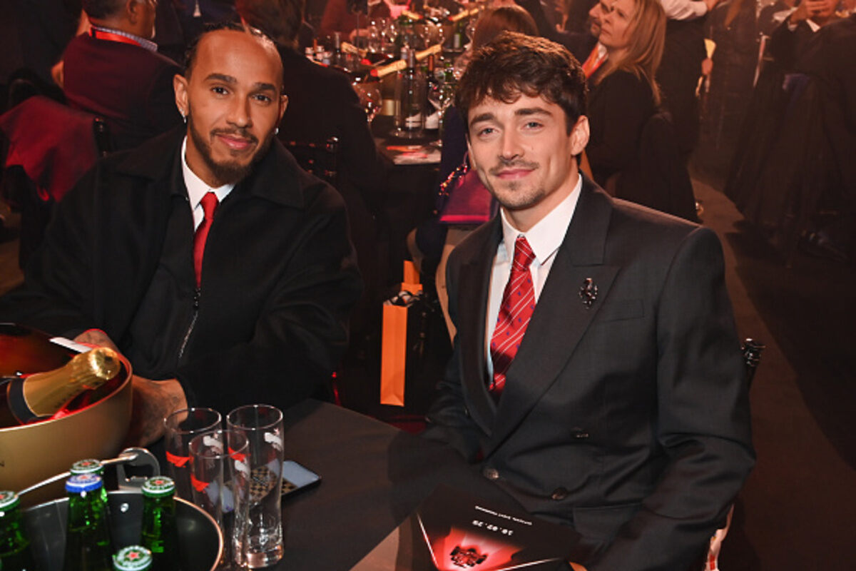 Visto che qualcuno sottovaluta complimenti a Sir Lewis Hamilton e Charles Leclerc che ancora una volta hanno messo il cuore oltre l'ostacolo, il talento oltre il trattore e la passione oltre l'irriconoscenza. 

Sul resto non ci resta che stendere l'ennesimo velo pietoso!