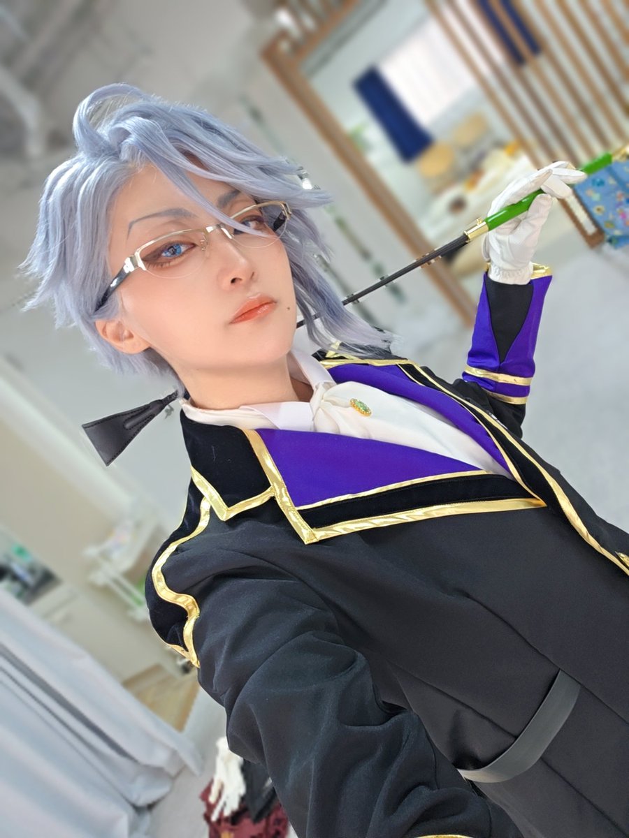 mkz_009's tweet image. 🐎cosplay & 捏造
ということで、今日は🦁さんBD会で、🏜寮の皆さんにお呼ばれしてました!くつろぎしてたんだけど自撮りが最初の1枚しかない…🤣🤣
そして🐙クッション…なんとsatoさんが作ってくれました…‼️(感謝して地中に埋まってる)
satoさん、あまちゃん、えるなさん1日ありがとう〜!🎉🎉