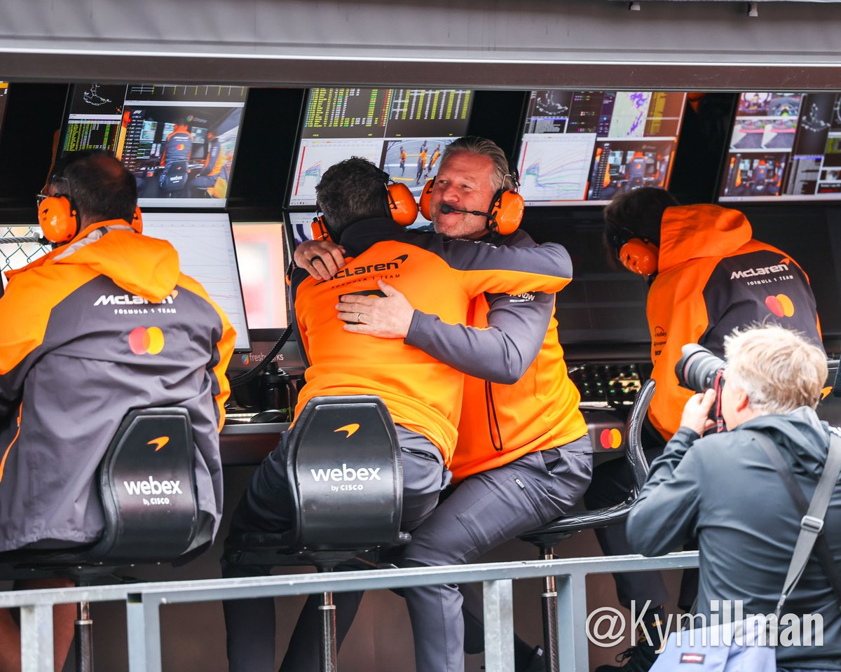 PIASTRI TAKES THE WIN

Oscar Piastri claimed victory today after getting the move done on his teammate early on. Lando came home in second, securing the team’s sixth 1–2 finish of the season. Andrea Stella and Zak Brown were delighted as their drivers crossed the line.

#formula1