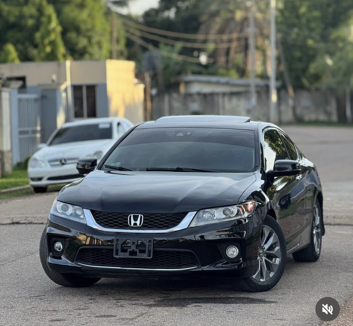 Automall_ng's tweet image. Honda Accord Coupe 2015 model
Price:9.5m
Location: Kaduna
@abujastreets
Retweet pls馃檹
