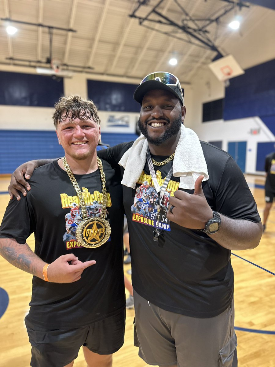 Jessejrbarker's tweet image. Had a blast competing at the Real McCoy Exposure camp at SLHS yesterday! Thank you to all the coaches & pros for your training! Iron sharpens Iron 💪
#MVPDline @EYPFoundation @Iamtjmccoy @meanvereen @OS_ChrisHays @brad_lord @FootballSlhs @coachRholley @iamromantatum