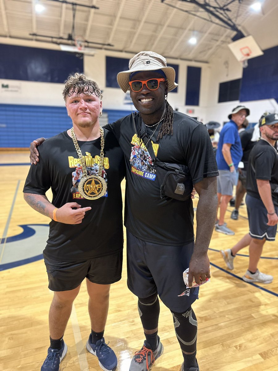 Jessejrbarker's tweet image. Had a blast competing at the Real McCoy Exposure camp at SLHS yesterday! Thank you to all the coaches & pros for your training! Iron sharpens Iron 💪
#MVPDline @EYPFoundation @Iamtjmccoy @meanvereen @OS_ChrisHays @brad_lord @FootballSlhs @coachRholley @iamromantatum