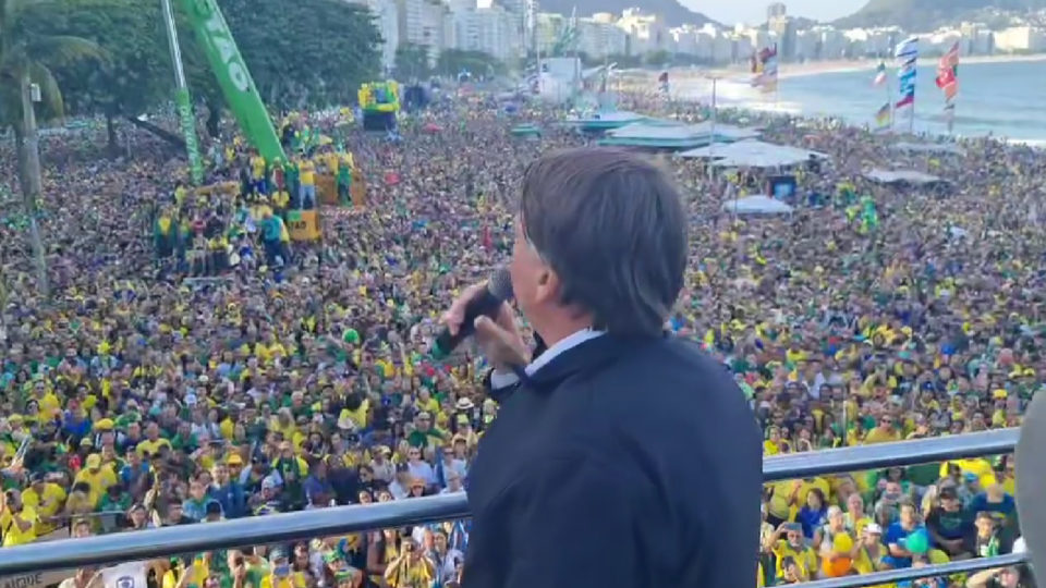 PATRl0TA's tweet image. Cresce o número de seguidores de Bolsonaro nas redes sociais. Mesmo com a censura de Alexandre de Moraes, que proibiu Bolsonaro de usar suas redes sociais.