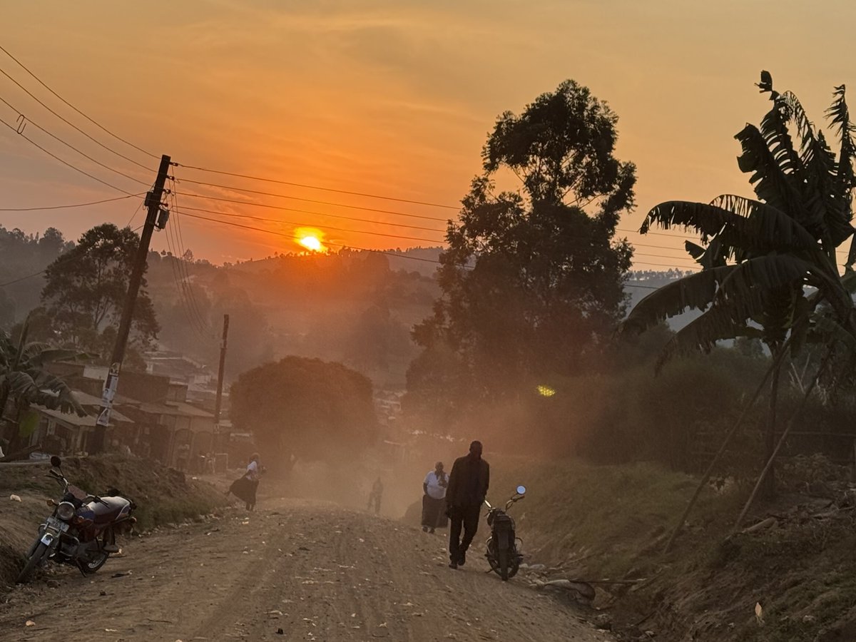 GodberTumushabe's tweet image. The beautiful sunset moment in Ntungamo!