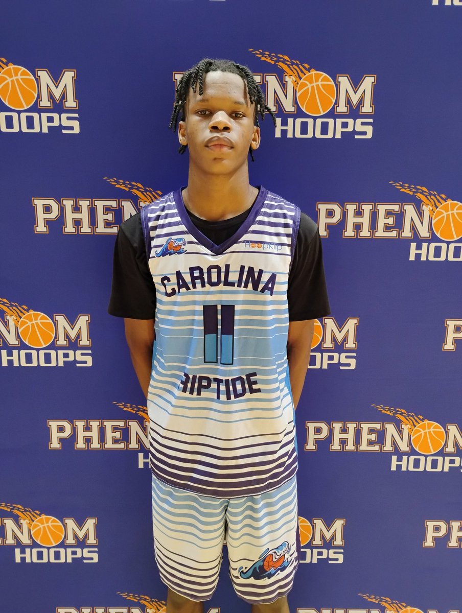 Final score from Rock Hill, in 17U action Carolina Riptide stopped Strong Center Oates 74-61 behind 18 from Zion Edwards (Corvian).  Jackson Ridge (CSD) and Sterling Bohn (Linc. Charter) added 15 and 13 respectively to lead the Tide.  Brian Carter led Oates with 14.
#PHLFinals