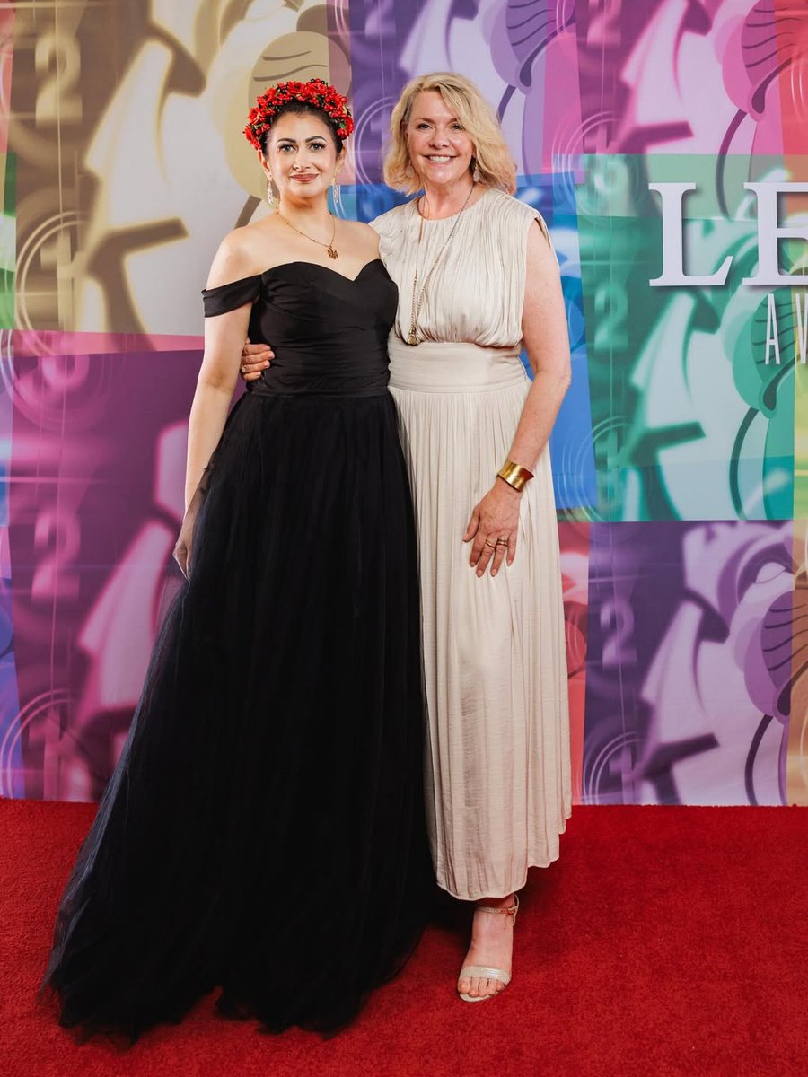 NewsFRAmandaT's tweet photo. NEW >>>> #AmandaTapping et #SabrinaRaniFurminger aux Léo Awards ! Elles sont sublimes 🥰😍 1/2

Source => https://t.co/EJeTYCxKBM

ACTU VF => https://t.co/Td23irD61Y https://t.co/ggNPhQS7J7