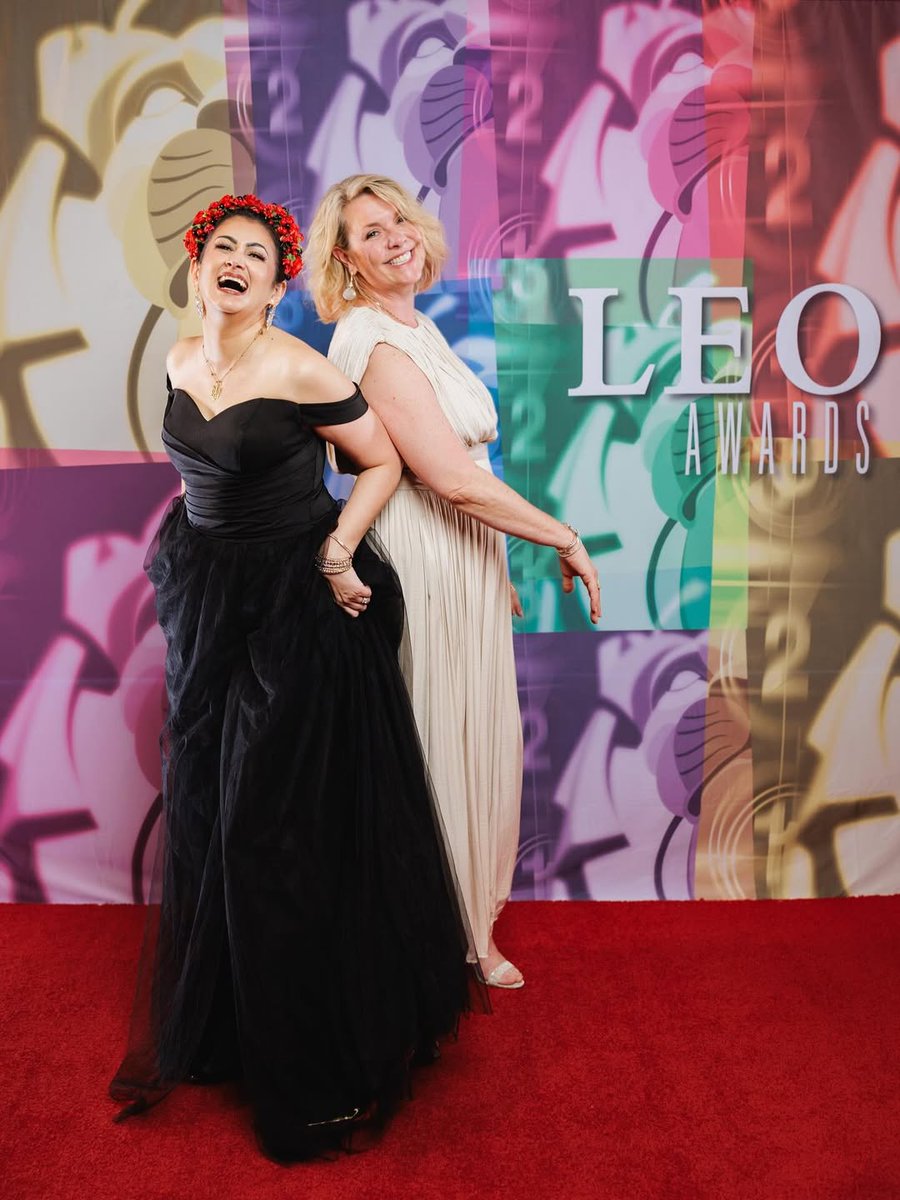 NewsFRAmandaT's tweet photo. NEW >>>> #AmandaTapping et #SabrinaRaniFurminger aux Léo Awards ! Elles sont sublimes 🥰😍 2/2

Source => https://t.co/EJeTYCyirk

ACTU VF => https://t.co/Td23irDDRw https://t.co/yKC1bfnqdE