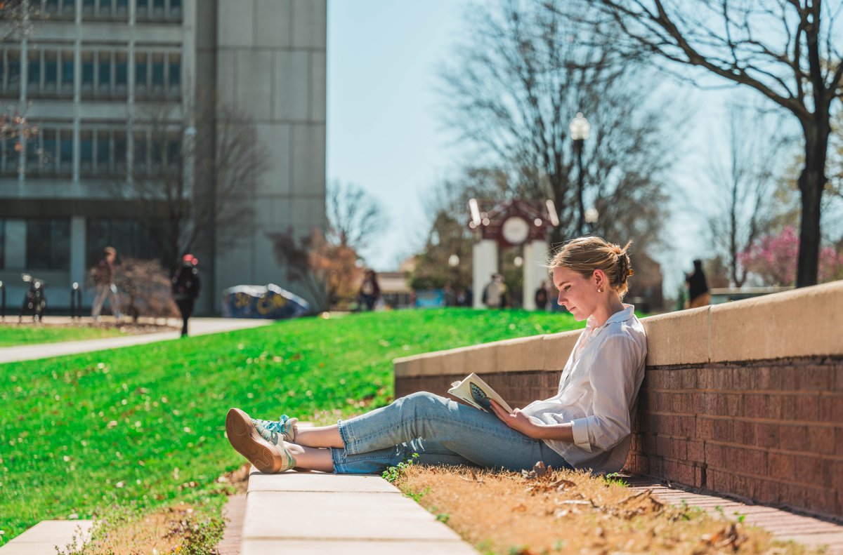 UNCG's tweet image. There's nothing like a stroll through UNCG’s beautiful campus — from the lush green spaces to the historic architecture, and the welcoming atmosphere.
Take a look around and see why Spartans love where they learn. 📸
#UNCGWay