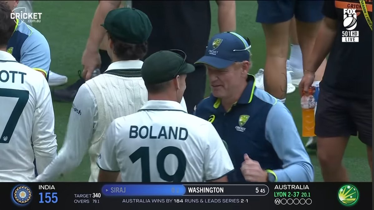 iisaleh97's tweet image. India 112-3 at Tea
155 all out in 3rd session
Australia won this test match even after a wicketless session.