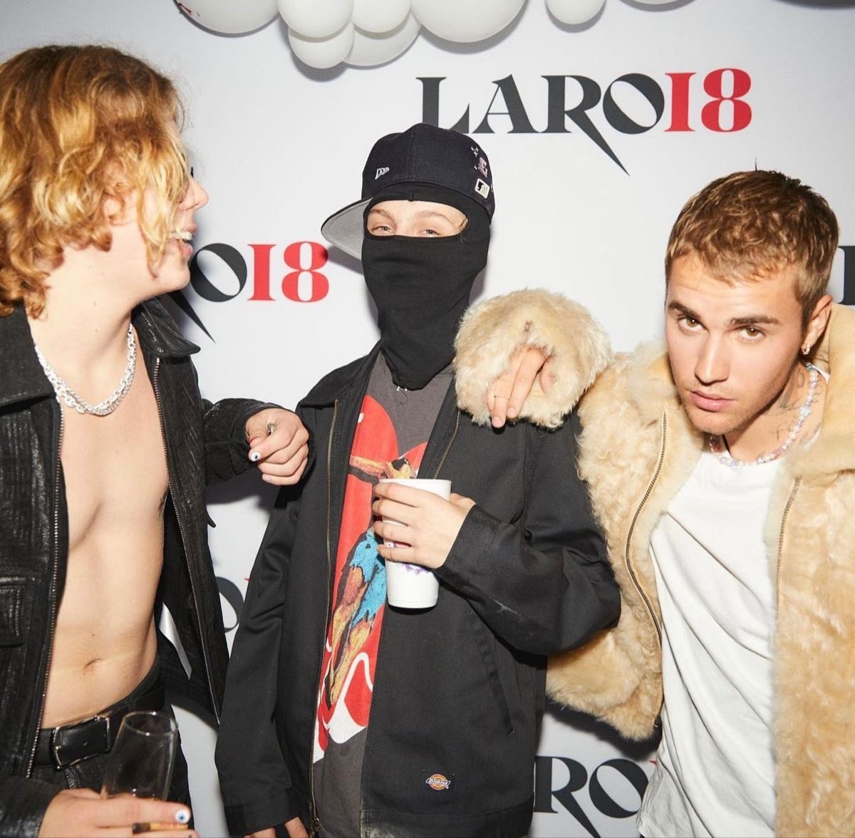 JDBieberDumps's tweet image. Justin Bieber at Kid LAROI's birthday party at The Nice Guy in West Hollywood, California
(Aug 16, 2021)