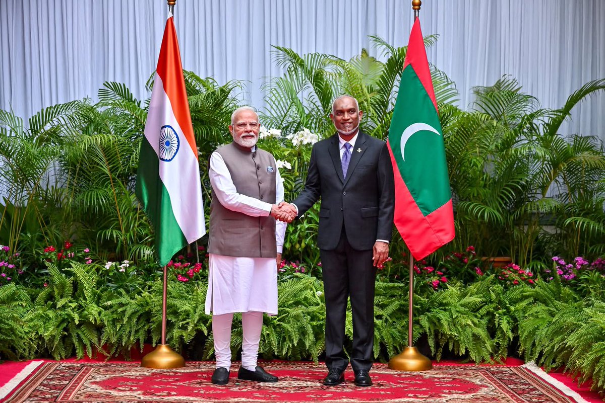🇮🇳🇲🇻 Strengthening India-Maldives partnership: PM Modi's official visit concludes with 8 landmark agreements including:

- $565M development finance package
- Free Trade Agreement negotiations launched
- UPI digital payments integration
- Enhanced cooperation in fisheries,